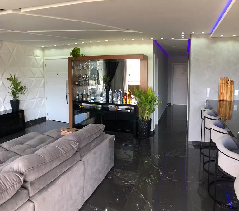 Vida luxuosa que você merece em Ingleses - BECOB