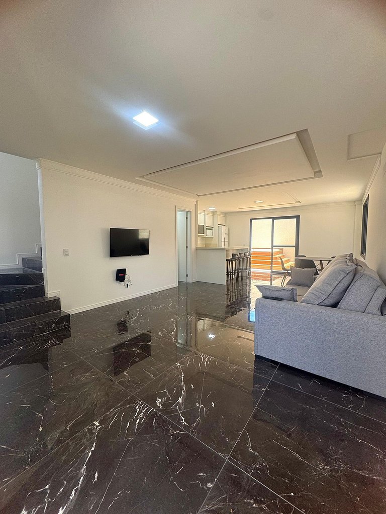 200mt da Praia do Ingleses | Estilo com Jacuzzi 00