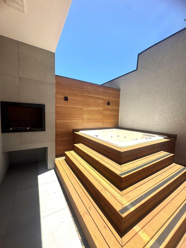 200mt da Praia do Ingleses | Estilo com Jacuzzi 00